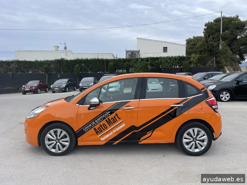 Two Designs | Rotulación y diseño gráfico