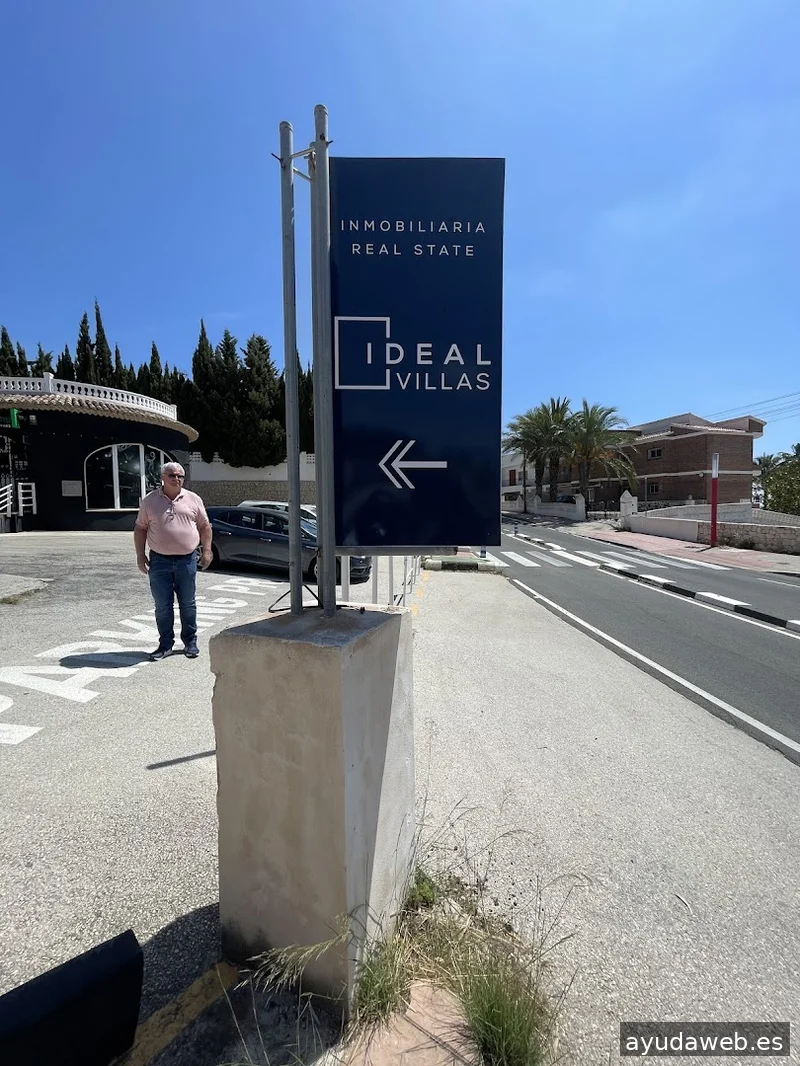 Two Designs | Rotulación y diseño gráfico