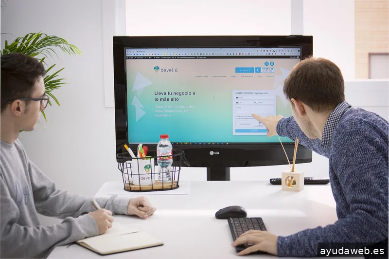 devel8 - Desarrollo Web, Marketing Online y Diseño