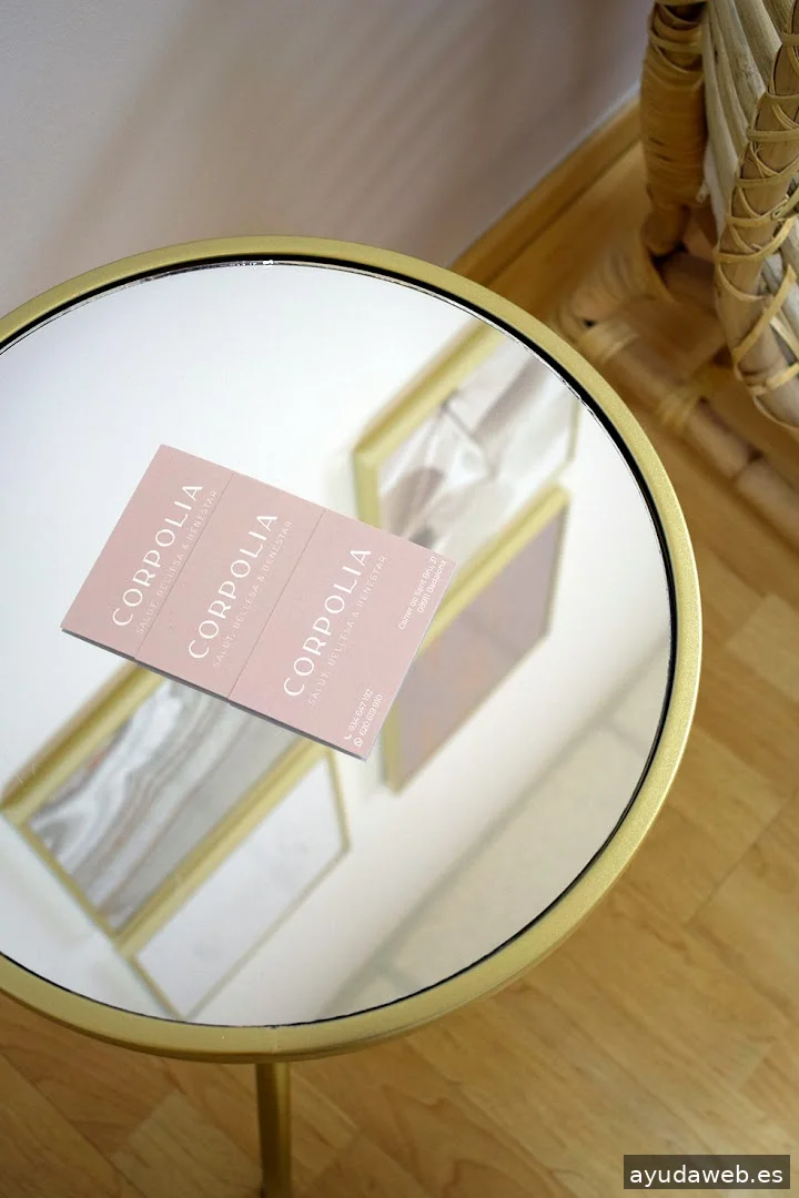 Xènia Casado Studio | Diseñadora gráfica