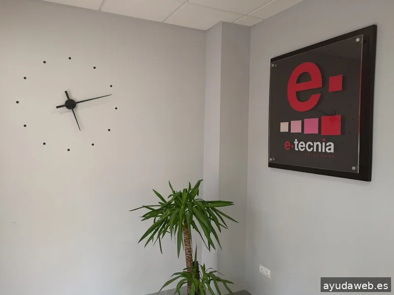 E-Tecnia | Desarrollo de Páginas Web, Apps y E-Commerce