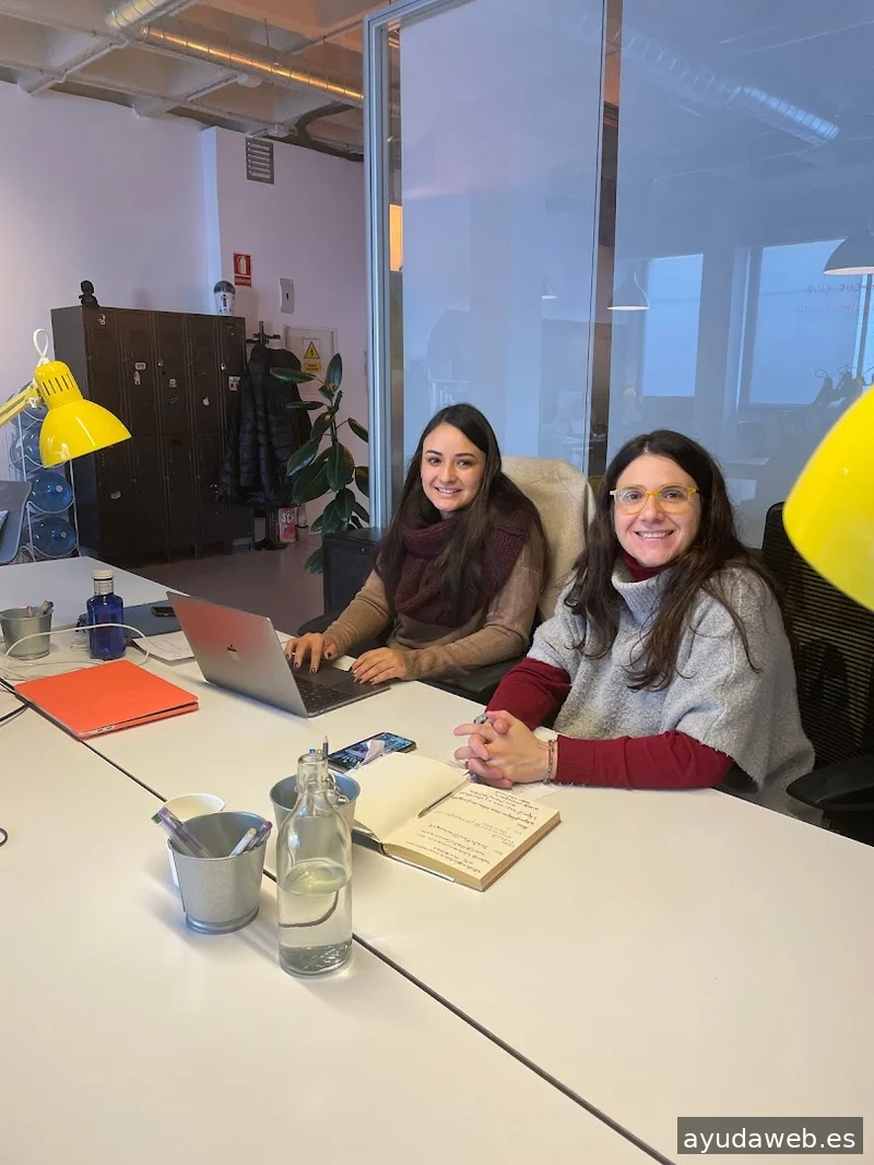 Hub de Comunicación - Agencia de Marketing Digital