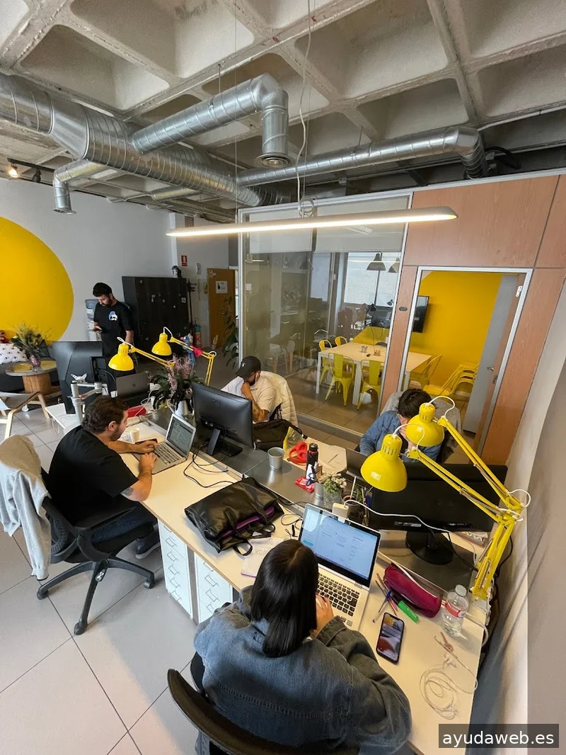 Hub de Comunicación - Agencia de Marketing Digital