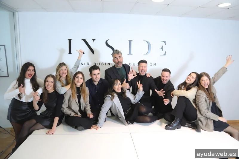 INSIDE HAIR