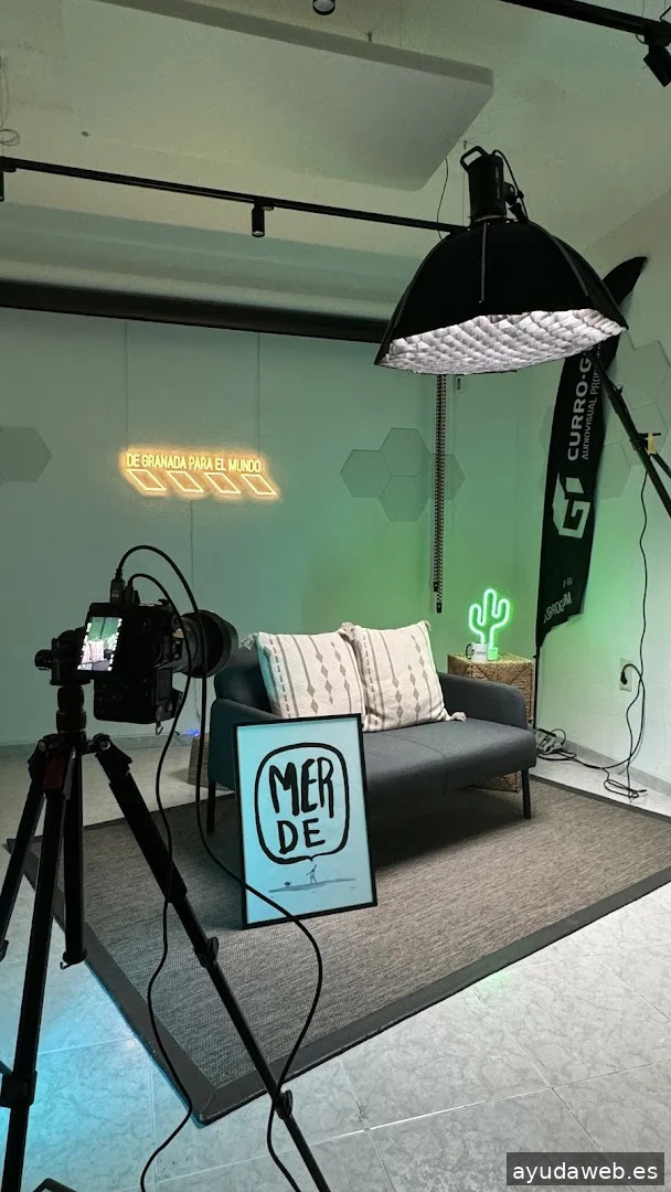 Curro-GO Audiovisual Producer