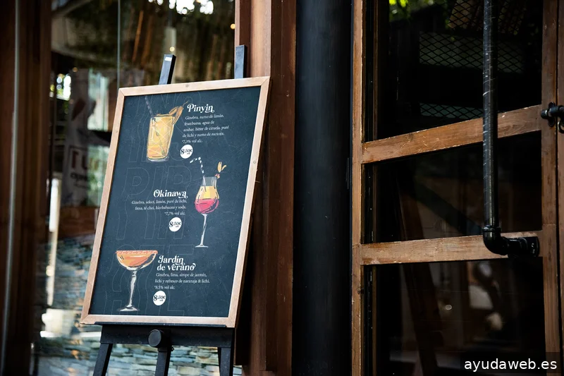 escarabat ® estudio creativo · Branding | Diseño Gráfico | Web | Area de Producción