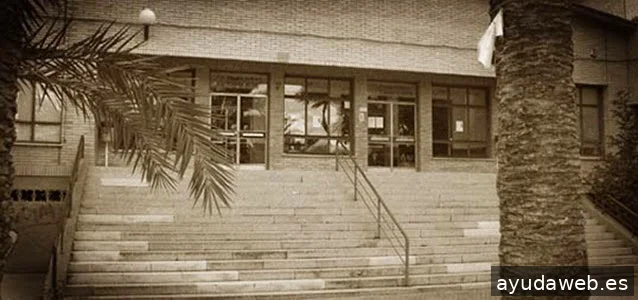 Escuela de Arte y Superior de Diseño de Orihuela