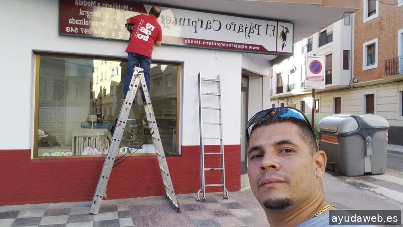 Registro Rótulos y Luminosos, S.L.