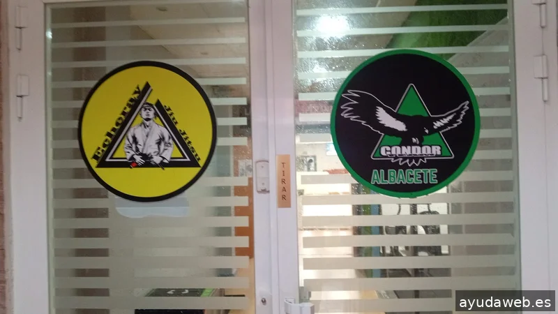 Registro Rótulos y Luminosos, S.L.