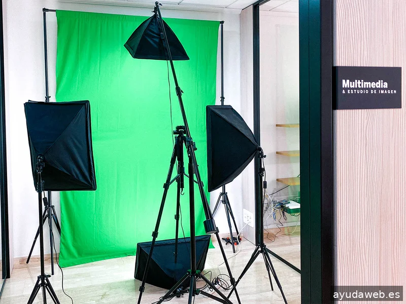 Verkia. Creamos experiencias digitales únicas, combinando diseño, tecnología y personalización.