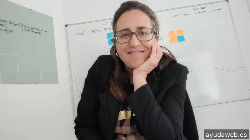 Rosa María Díaz. Consultora y formadora de social media branding. Gestión de redes sociales